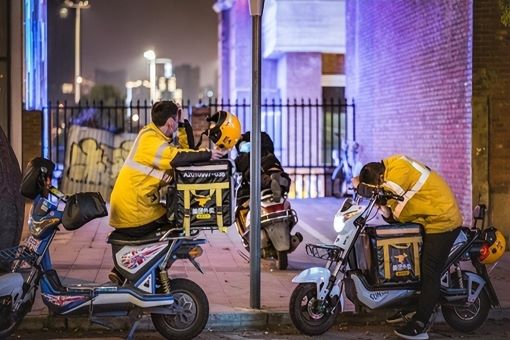 为什么越来越多的商家对接聚合配送平台?-快跑者